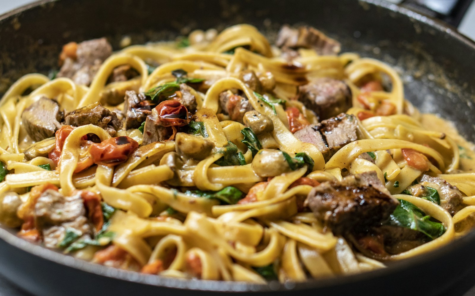 Fresh pasta with mushrooms